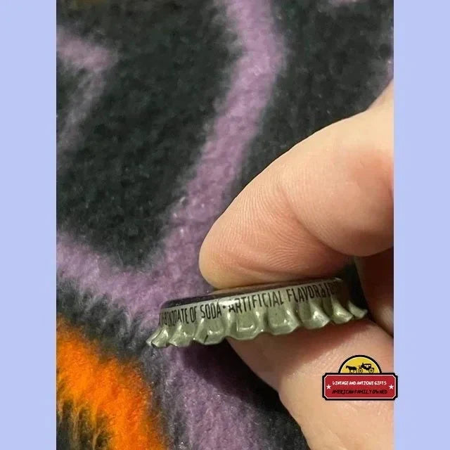 Rare Antique Vintage King Bee Grape Soda Bottle Cap from the 1950s