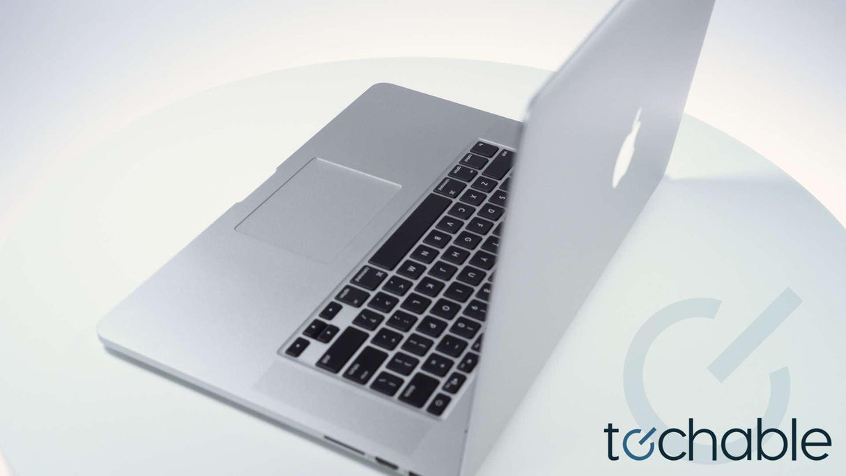 Apple MacBook Pro 15-inch (Mid 2015) 2.8GHz Quad Core i7 16 GB RAM Dual GPU MJLU2LL/A A1398