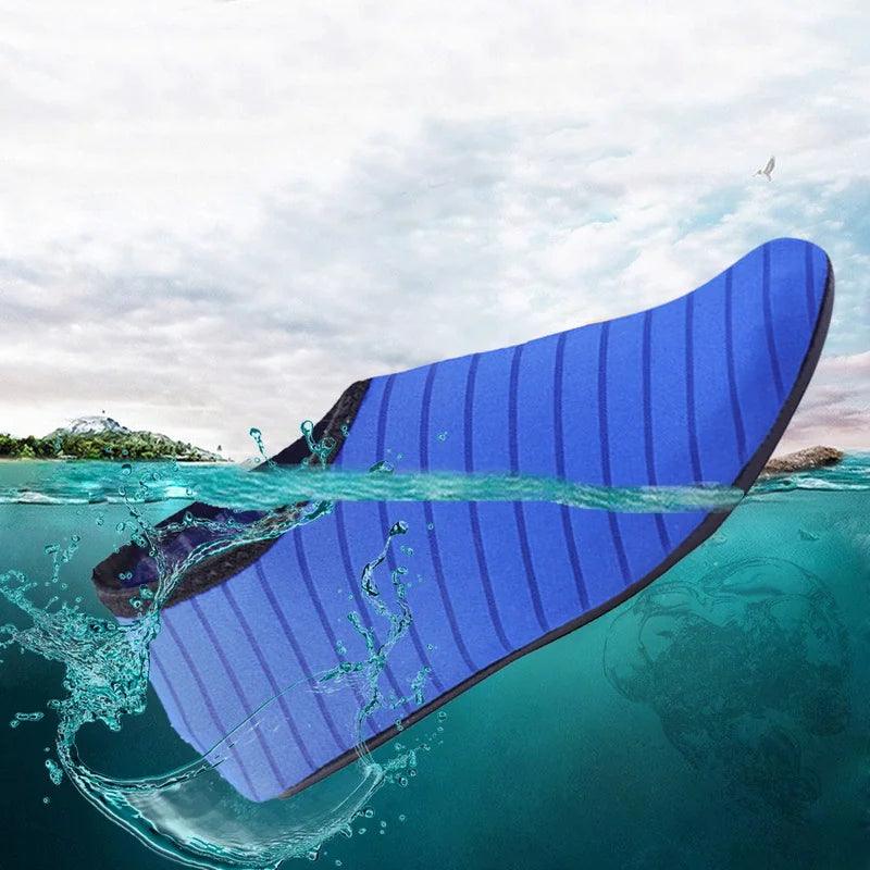 AquaFlex Unisex Water Shoes - Quick-Dry Beach Yoga Swim Socks