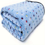 Manta de forro polar coral ultrasuave para mascotas, acogedora manta de franela con dibujos animados para perros, ideal para acurrucarse en el sofá y para la comodidad de los cachorros.