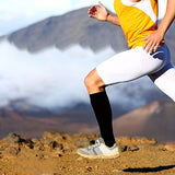 8 pares de calcetines de compresión unisex con infusión de cobre - Mejoran la circulación (10-20 mmHg) - Cómodos hasta la rodilla para enfermeras, embarazadas, corredores, senderismo y ciclismo