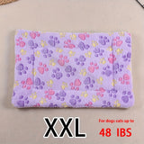 Manta rectangular para mascotas, resistente a la suciedad y para todas las estaciones - Cómoda cama con estampado de pata de perro y corazón (1 unidad)