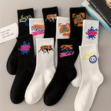 3/6/8/10/12 paires de chaussettes mi-longues avec graffitis et peinture au pistolet pour une mode, un confort et une durabilité personnalisés