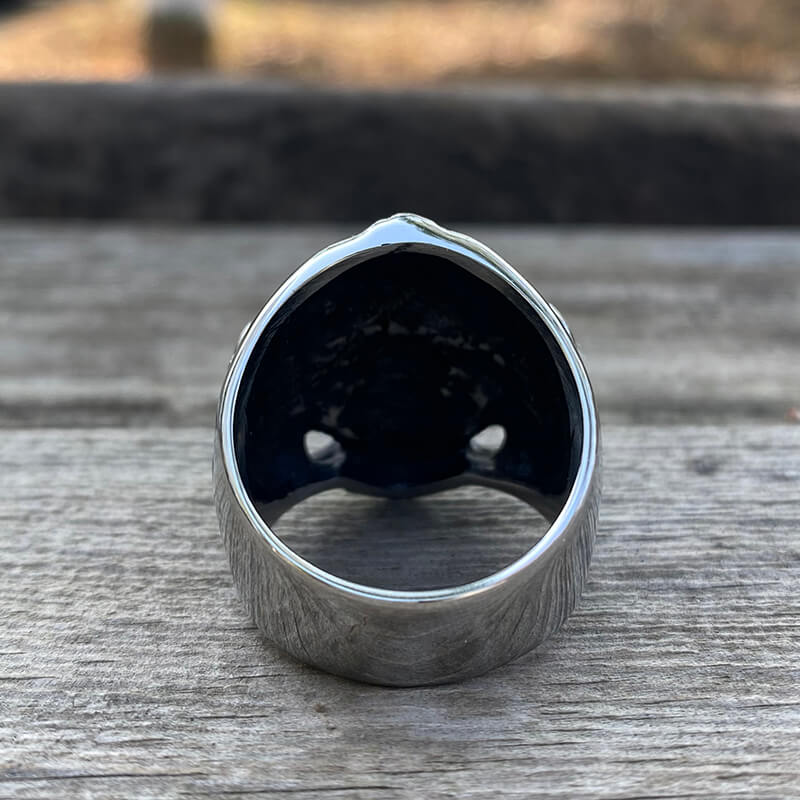 Anillo de acero inoxidable con forma de gorila para casco de béisbol