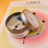 Bougie parfumée artisanale du signe du zodiaque Balance avec fleurs séchées et parfum de carillon éolien bleu - Idéale pour la méditation, le yoga et le tarot - Cadeau parfait pour Noël, Halloween, Pâques et le Nouvel An -
