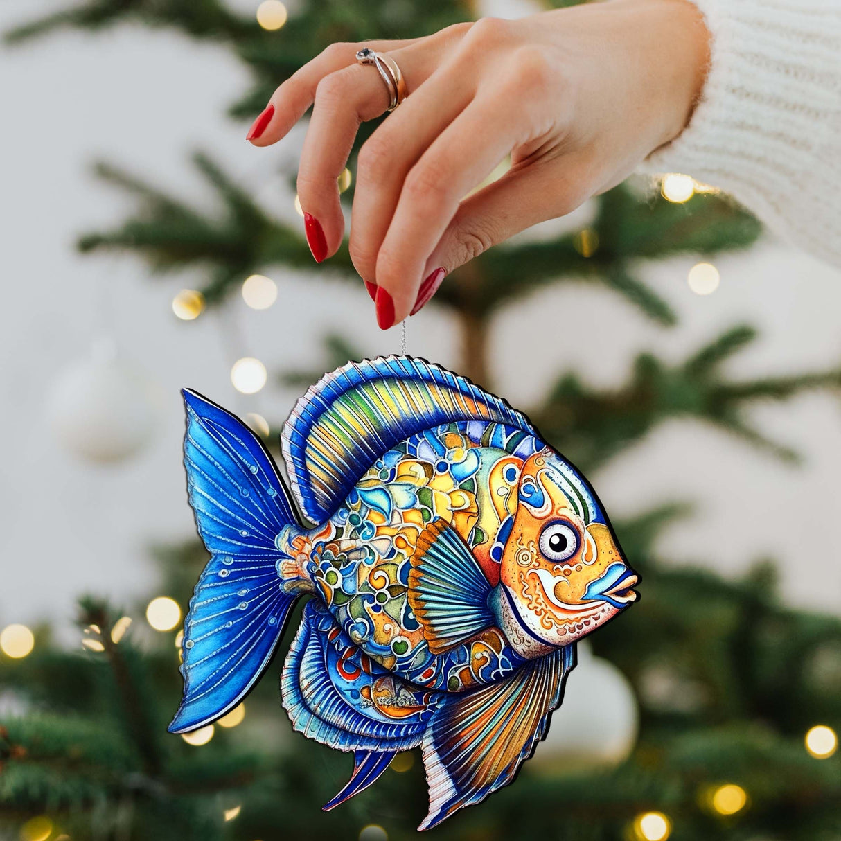 Adornos navideños de madera - Adornos de madera con forma de pez azul de G.Debrekht Coastal Holiday Decor - 8688301