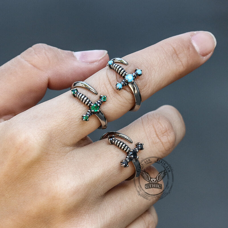 Anillo gótico de acero inoxidable con espada doblada