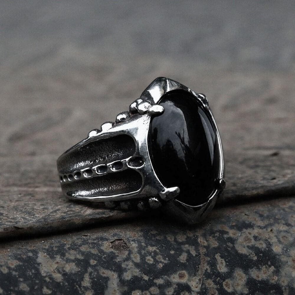 Anillo gótico punk de acero inoxidable con ágata negra