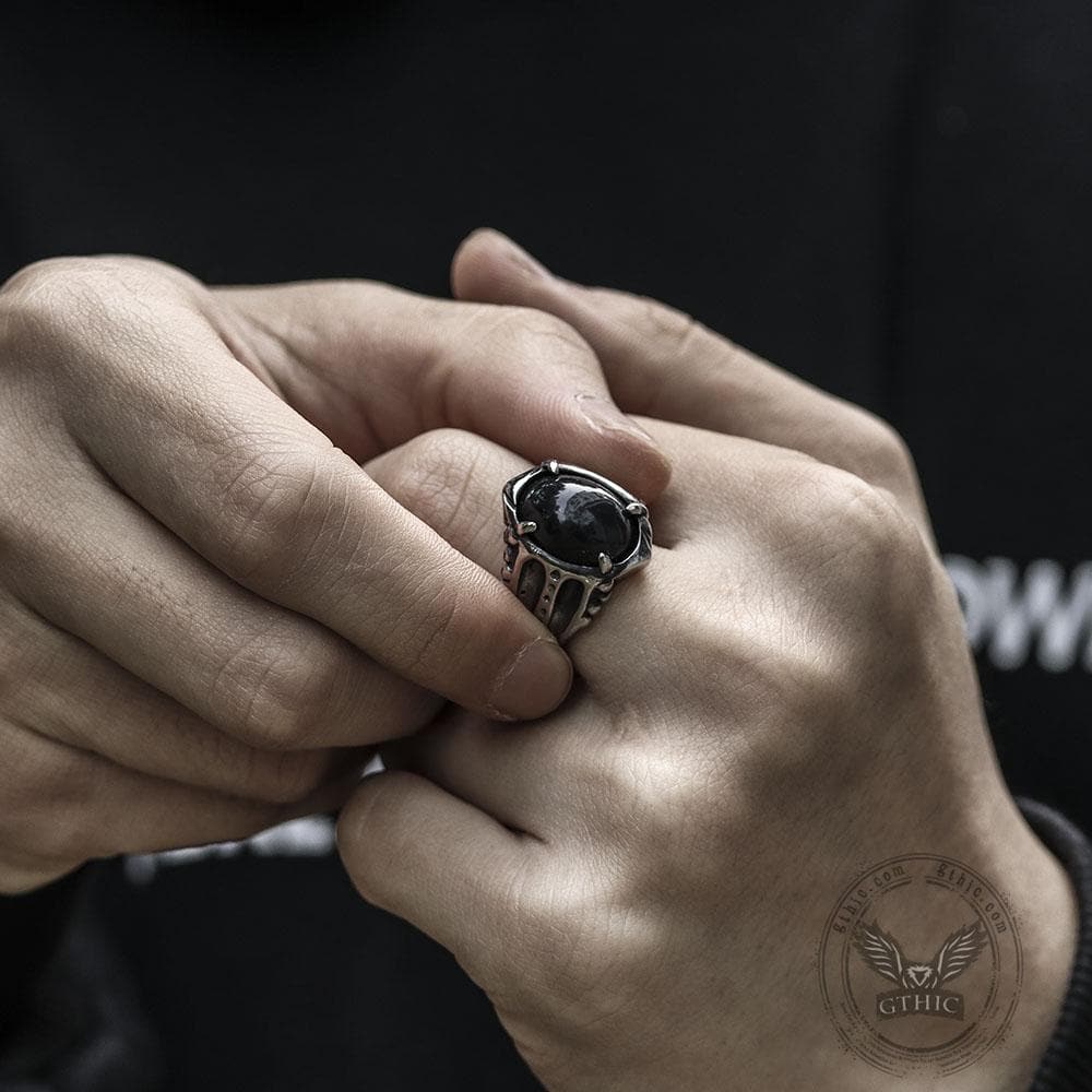Anillo gótico punk de acero inoxidable con ágata negra