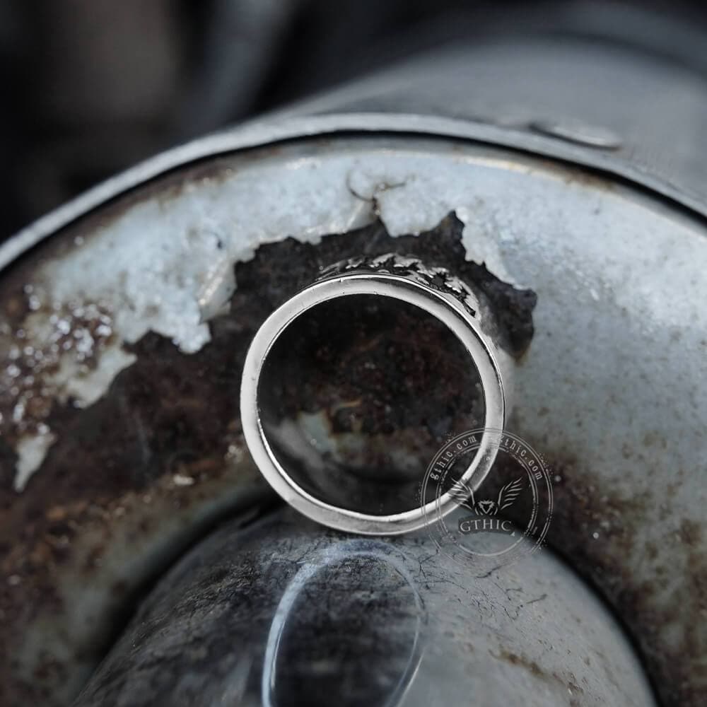Anillo de aleación de bosque de oso negro