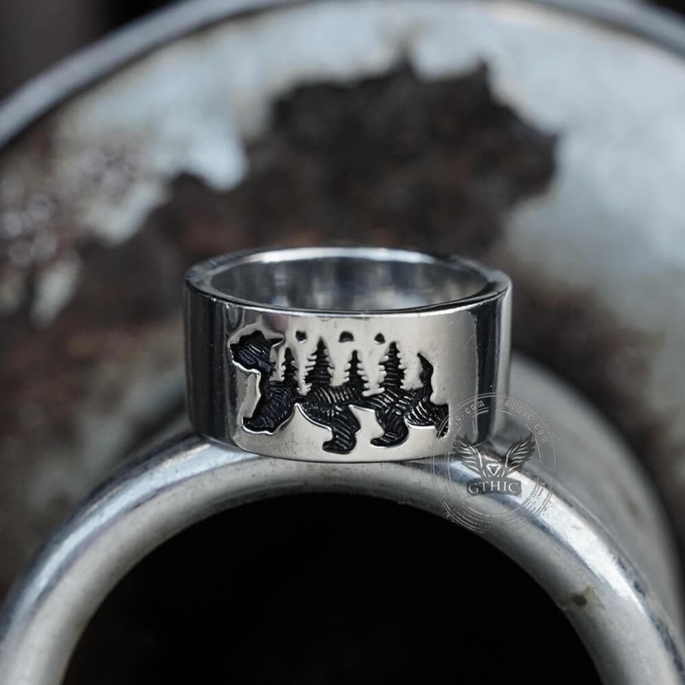Anillo de aleación de bosque de oso negro