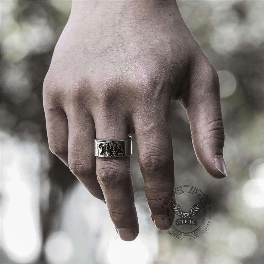 Anillo de aleación de bosque de oso negro