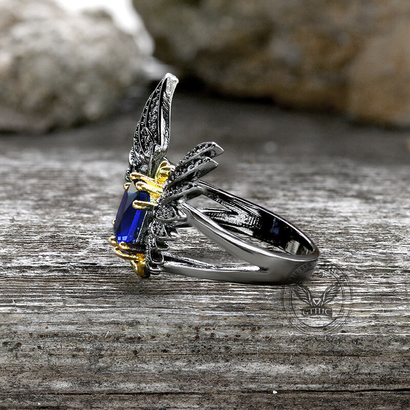 Anillo gótico de latón con alas de diablo negro