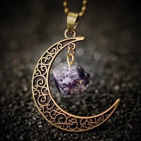 Crescent Moon Necklaces - Lootquake
