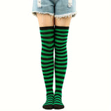 Calcetines hasta la rodilla con rayas vibrantes: calcetines hasta la pantorrilla para mujer, ideales para festivales de música, fiestas de cosplay y cualquier estilo. Medias suaves, elásticas y cómodas para usar todo el día.