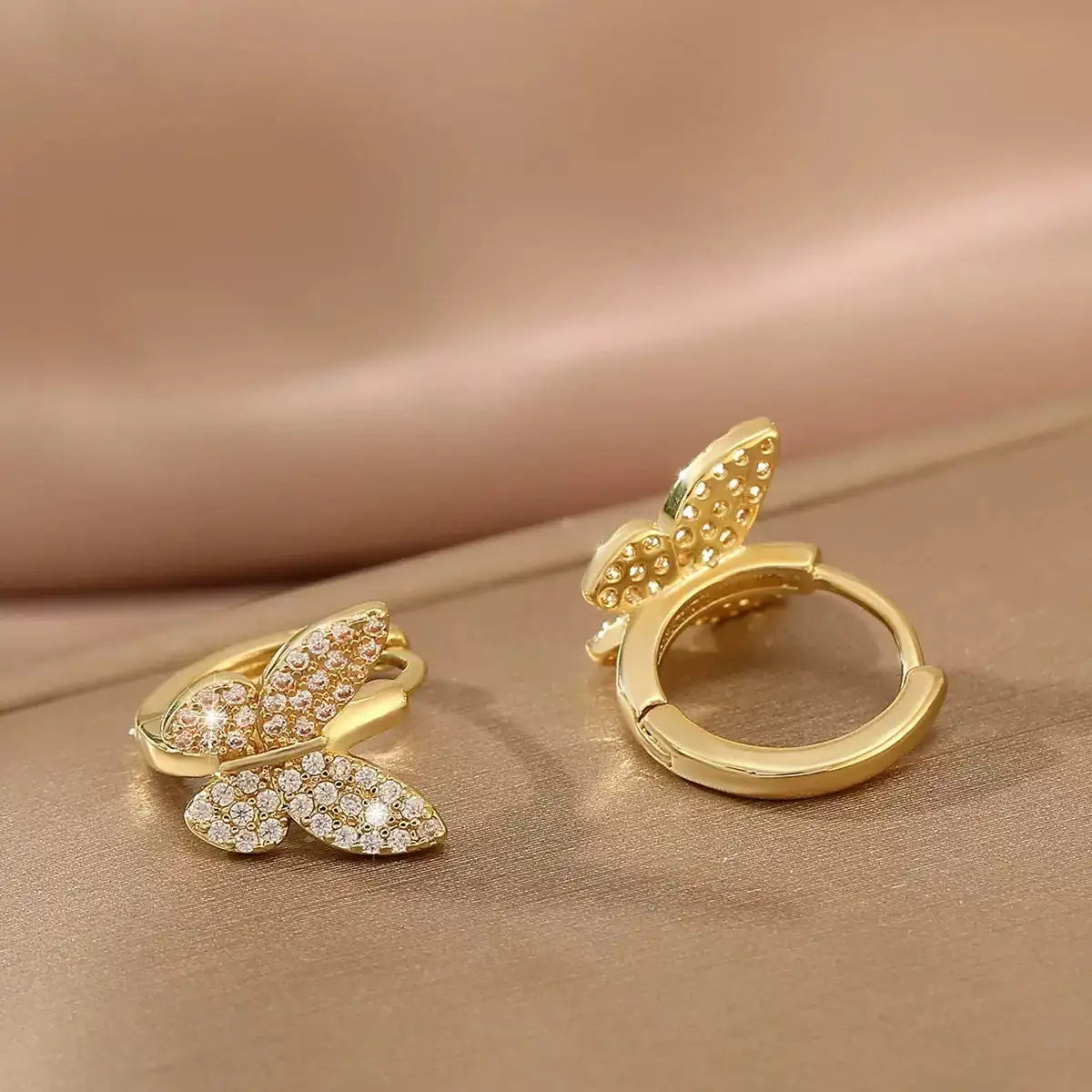 Fashion Copper Inlaid Zirconium Butterfly Ear Ring Niche - Lootquake