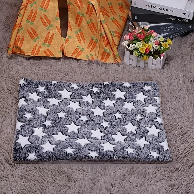Tapis d'hiver chaud pour animaux de compagnie - Tapis carré doux et épais avec motif étoile, garnissage en fibre de polyester, adapté aux chiens de très petite et grande taille - Couverture isolante pour chat et chien, pour chenil et usage domestique