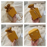 Chic Alligator Pattern Bucket Bag