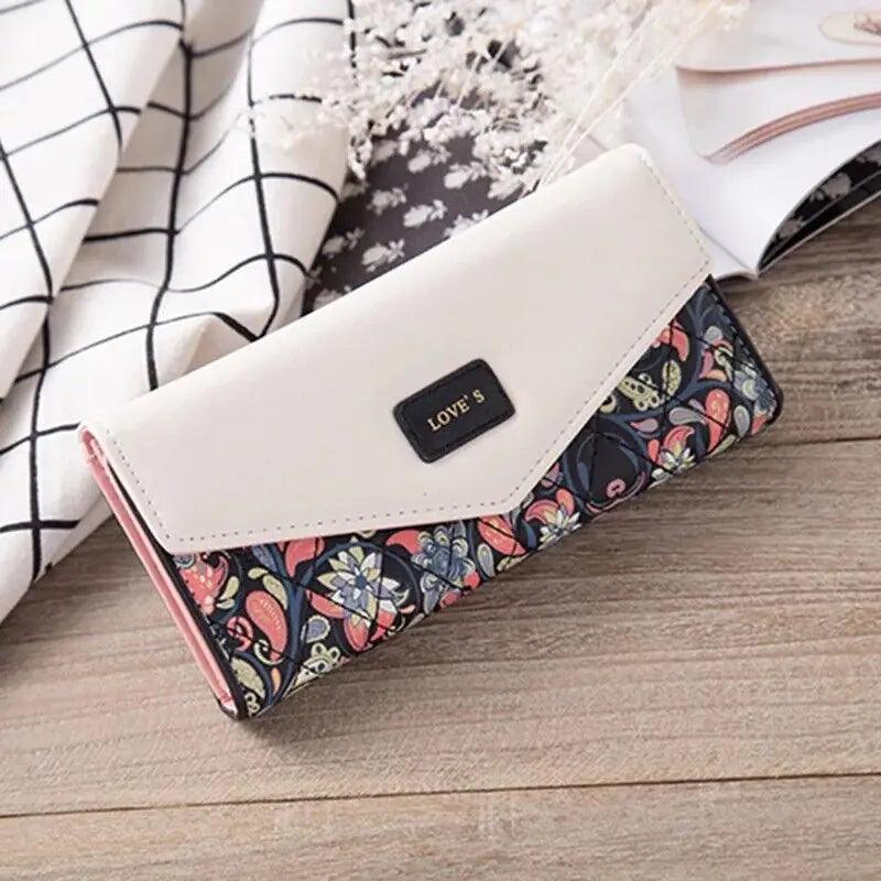 Chic Women's Leather Clutch Wallet & Card Holder