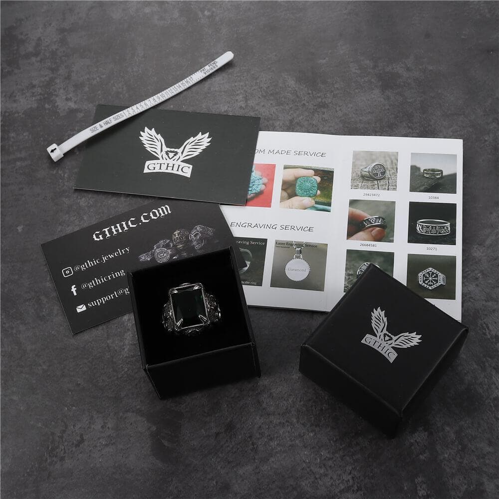 Anillo clásico de acero inoxidable con circonita cúbica