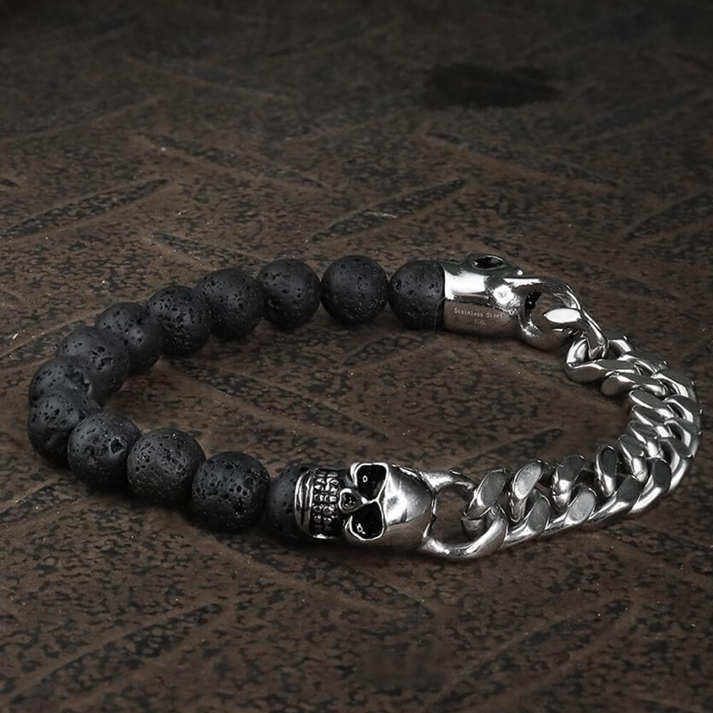 Pulsera de cadena cubana y calavera de roca volcánica
