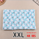 Manta rectangular para mascotas, resistente a la suciedad y para todas las estaciones - Cómoda cama con estampado de pata de perro y corazón (1 unidad)
