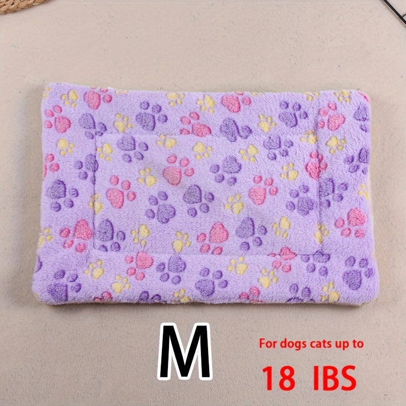 Manta rectangular para mascotas, resistente a la suciedad y para todas las estaciones - Cómoda cama con estampado de pata de perro y corazón (1 unidad)