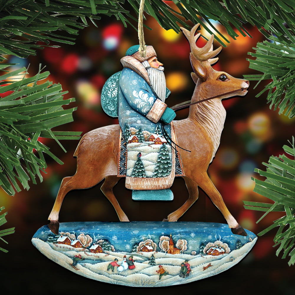 Adornos de madera de Papá Noel cabalgando (juego de 3) de G. DeBrekht - Decoración navideña de Papá Noel y muñeco de nieve - 8100016S3