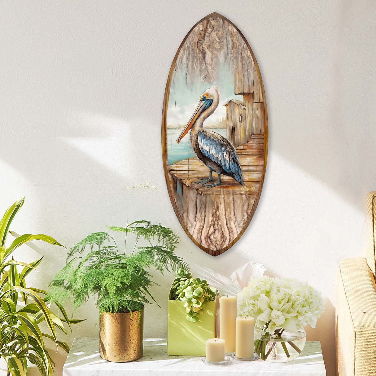Tabla de surf de pelícano, arte mural costero de G. DeBrekht - Decoración navideña costera - 8490128HS