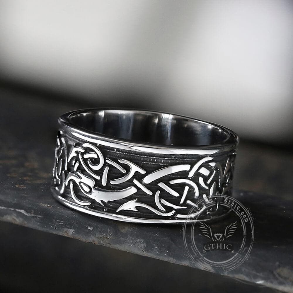 Anillo vikingo de acero inoxidable con nudo celta y cabeza de dragón