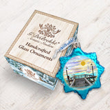 Adorno de cristal de mercurio con barcos en el muelle de G. DeBrekht - Decoración navideña costera - 775482