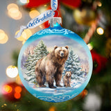 Amor para todas las estaciones: Adorno de cristal con forma de bola de oso grizzly de G. Debrekht - Decoración navideña con animales salvajes - 73382