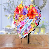 Regalo personalizado para el Día de la Madre: Corazón de flores con nombres familiares en soporte de madera, decoración para mamá de G. Debrekht Family Love Decor - 8688300