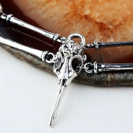 Fashionable New European And American Gothic Bird Skull Necklace - Lootquake