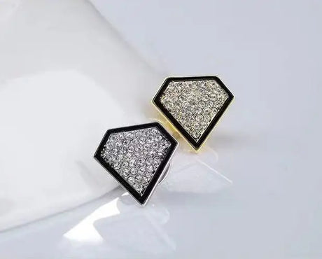 Simple And Stylish Rhinestone Brooch - Lootquake