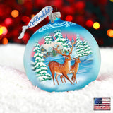 Adorno navideño de cristal con forma de bola de ciervo de invierno de G. DeBrekht - 73114