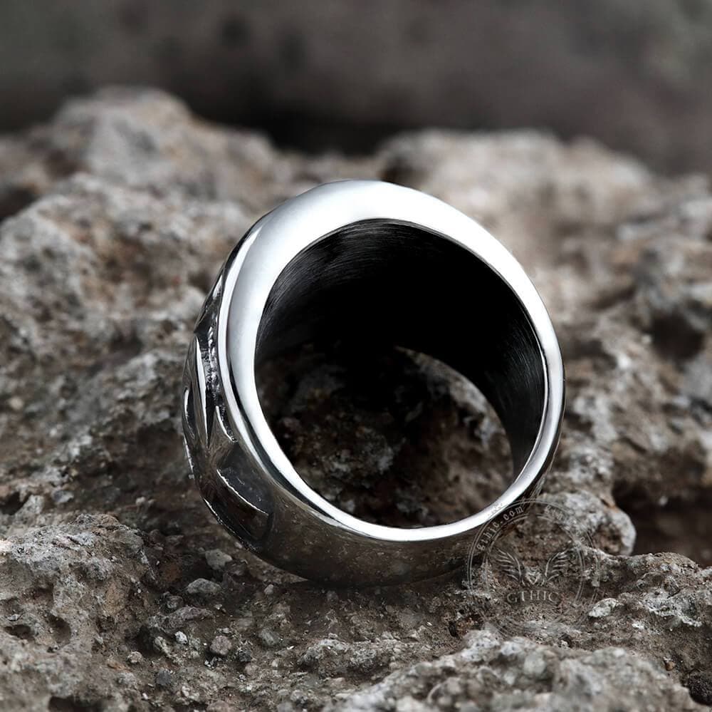 Anillo egipcio de acero inoxidable con cruz Ankh y ojo de Ra