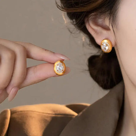 Silver Needle Micro Inlaid Zircon Brushed Geometric Ear Studs - Lootquake