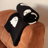 1pc Halloween mignon dessin animé fantôme Premium Sense maison chaude couverture sieste jeter couverture voyage couverture châle couverture simple face polaire jacquard haute qualité tricoté couverture