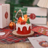 Bougie parfumée artisanale en forme de gâteau rouge, parfumée à la poire et à la lavande. Parfaite pour Noël, Halloween, Thanksgiving, les mariages, les anniversaires et plus encore. Cire de soja, utilisation en intérieur, pas besoin de piles.