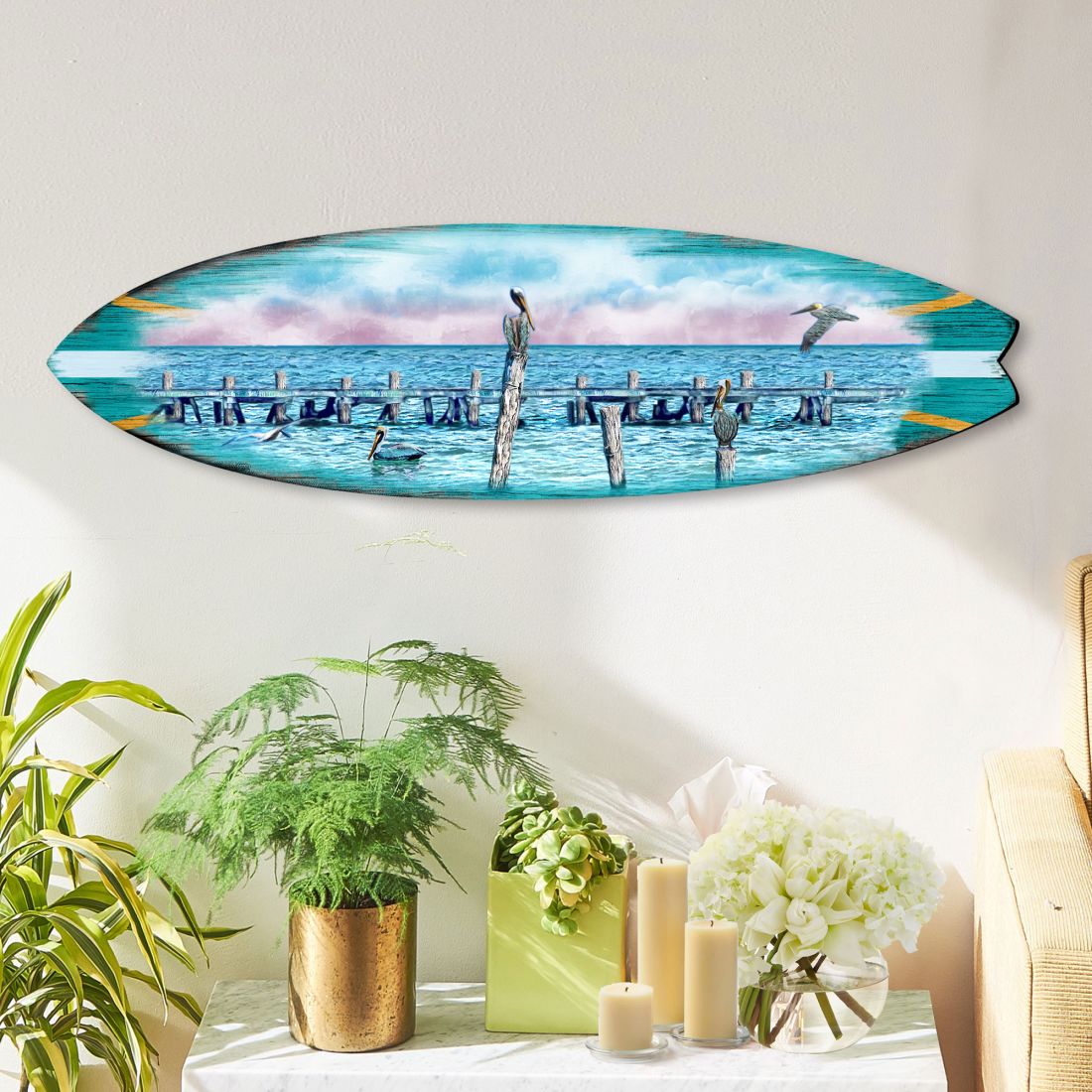 Arte costero para puerta con aves marinas, pelícanos y tabla de surf de G. DeBrekht - Decoración costera de vida marina - 8490106HS