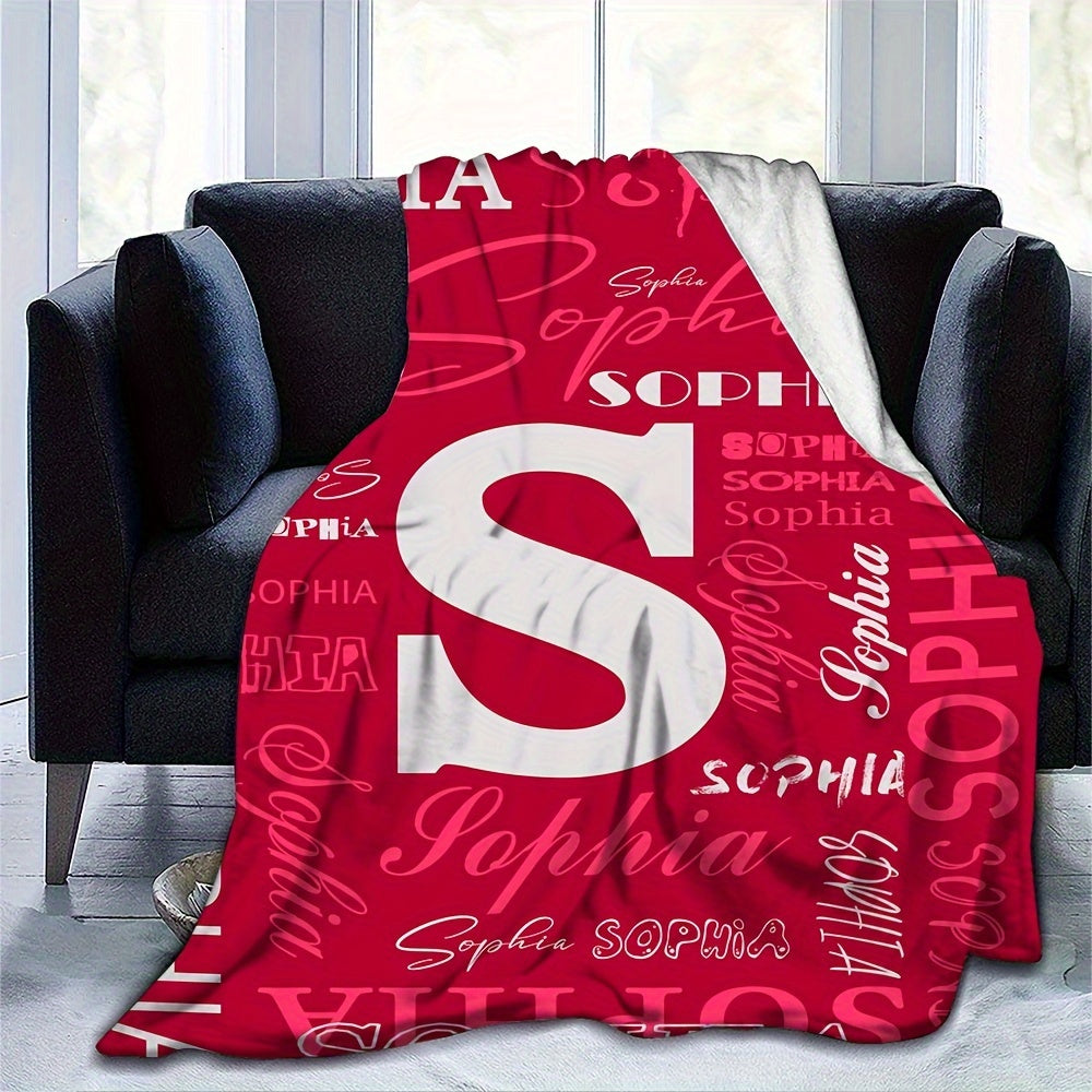 1pc Personalized Name Flannel Blanket - Cozy & Warm, Customized with Your Letters - A Perfect Commemorative Gift for Loved Ones, Ideal for Napping, Camping, & Travel Adventures