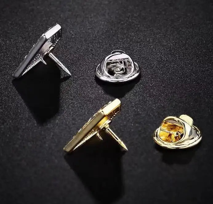 Simple And Stylish Rhinestone Brooch - Lootquake