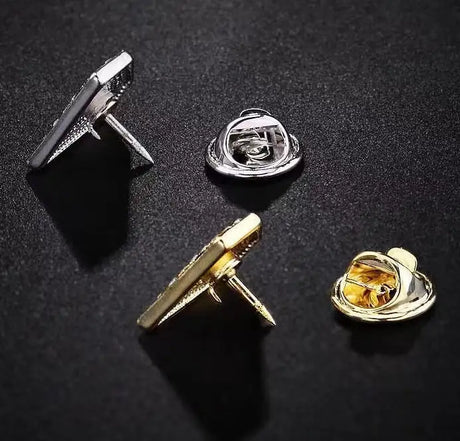 Simple And Stylish Rhinestone Brooch - Lootquake