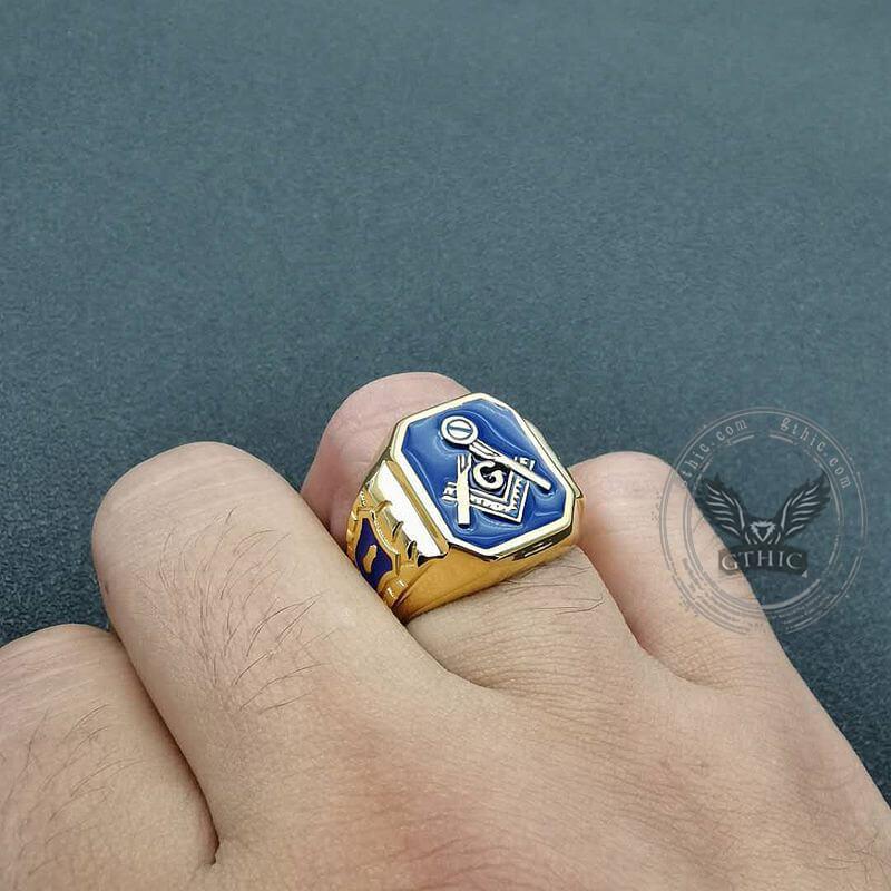 Anillo masónico de acero inoxidable bañado en oro