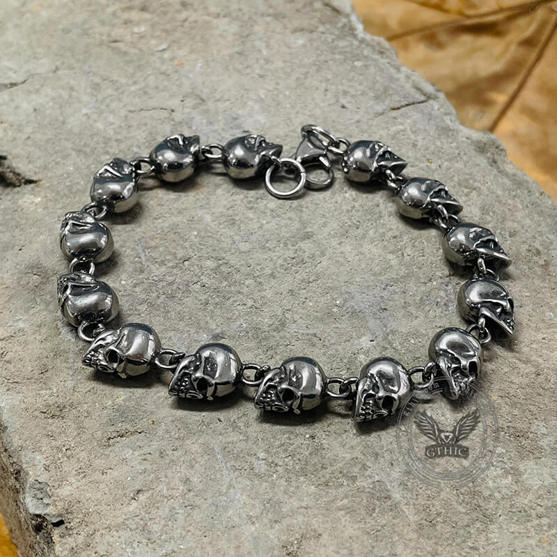 Pulsera de acero inoxidable con eslabones de calavera gótica