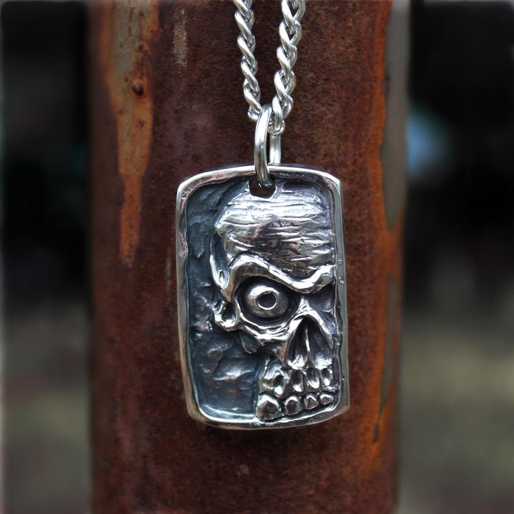 Fashion Anger Skull Pendant