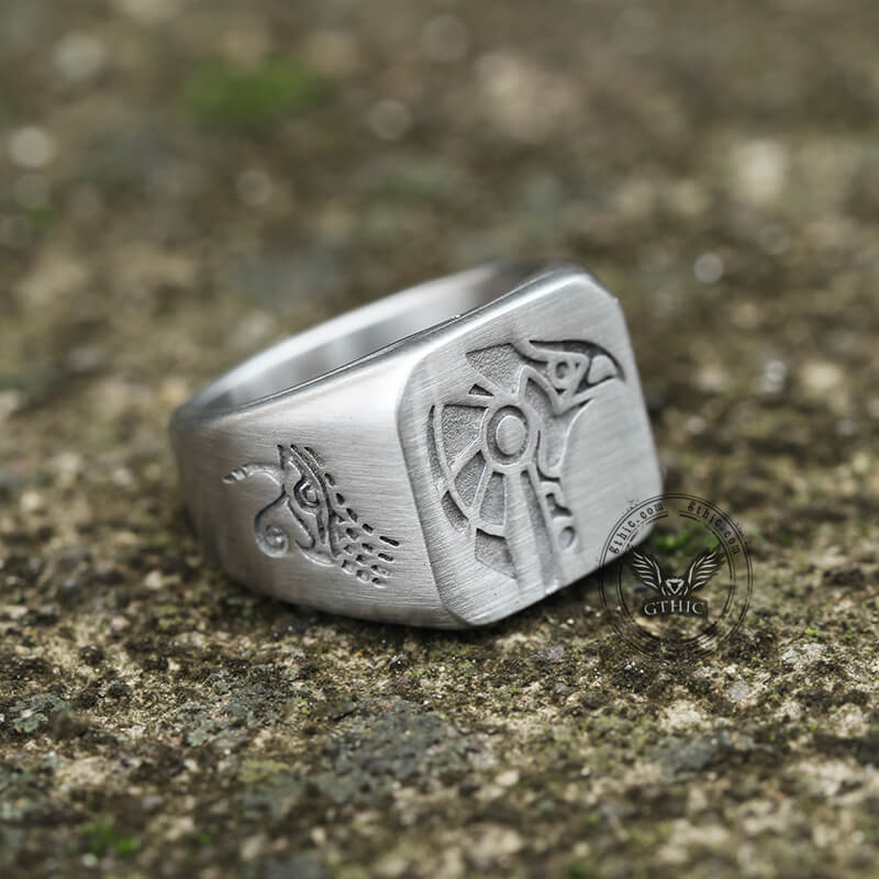 Anillo egipcio de acero inoxidable con Horus y Anubis