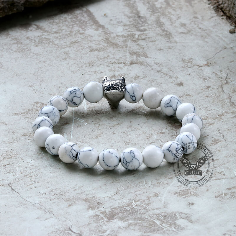Pulsera de cuentas turquesas de lobo aullador
