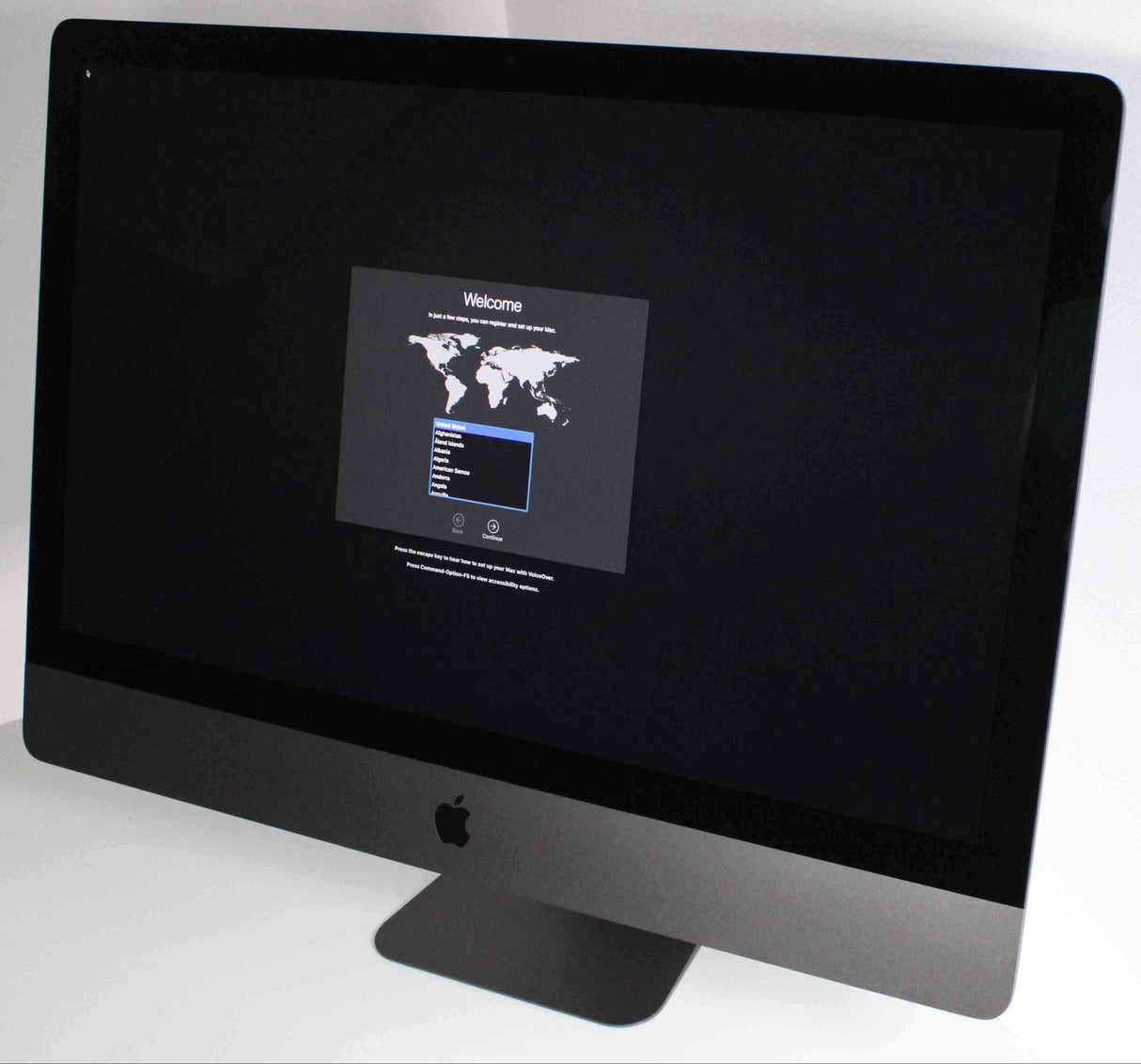 2017 Apple iMac Pro 27-inch 3.2GHz 8-core Xeon W 32GB RAM 1TB SSD | Vega 56